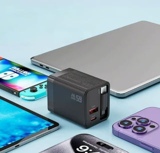 Sakerplus® 65W GaN 3-in-1 Retractable Fast Charger